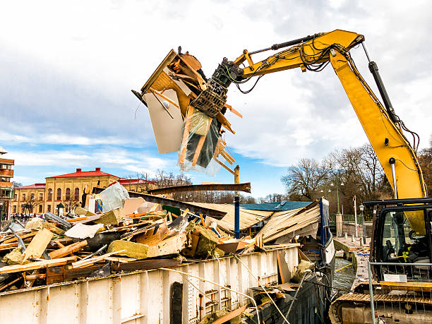 Best Commercial Junk Removal  in Washington Mills, NY
